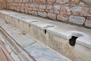 ancient roman public latrines
