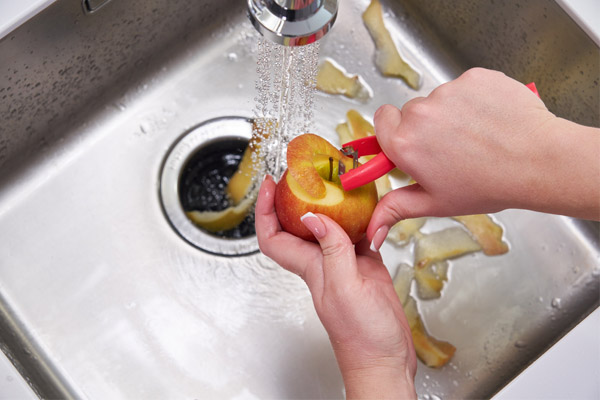 using cold water to use garbage disposal